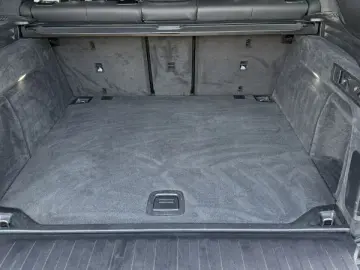 BMW X5 xDrive40d M Sport AHK GrigioTelesto MASS B&W