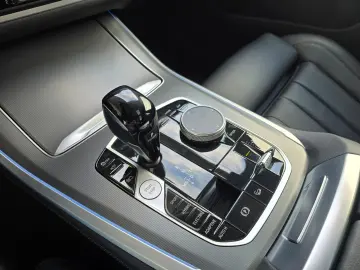 BMW X5 xDrive 45e M Sport Pano-Sky AHK Laser SOH 97%