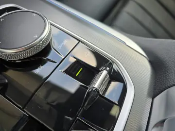 BMW X5 xDrive 45e M Sport Pano-Sky AHK Laser SOH 97%