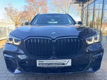 BMW X5 xDrive40d M Sport PANO AHK St-Hzg Laser DaPro