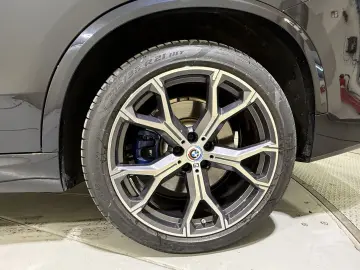 BMW X5 xDrive45e M Sportpaket AHK ACC 360  HUD HiFi