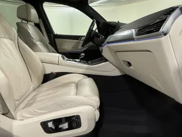 BMW X5 xDrive45e M Sportpaket AHK ACC 360  HUD HiFi