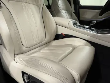 BMW X5 xDrive45e M Sportpaket AHK ACC 360  HUD HiFi