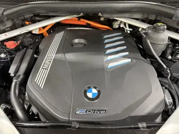 BMW X5 xDrive45e M Sportpaket AHK ACC 360  HUD HiFi