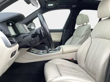 BMW X5 xDrive40d M Sport Pano ACC Inno B&W Standhzg