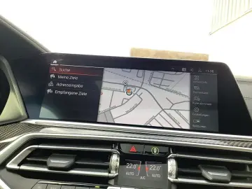 BMW X5 xDrive40d M Sport Pano ACC Inno B&W Standhzg