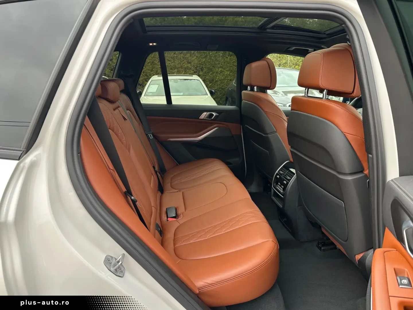 BMW X5 xDrive40d M-Sportpaket Massage Panor. ACC 22