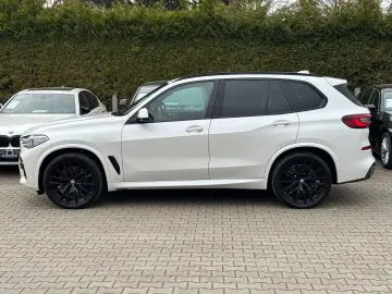 BMW X5 xDrive40d M-Sportpaket Massage Panor. ACC 22