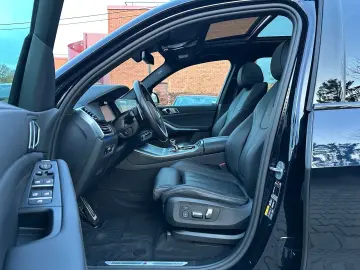 BMW X5 xDrive45e M-Sportpaket Laser Panor. AHK 360