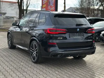 BMW X5 xDrive45e M-Sportpaket Laser Panor. AHK 360
