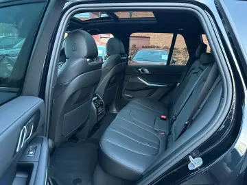 BMW X5 xDrive45e M-Sportpaket Laser Panor. AHK 360