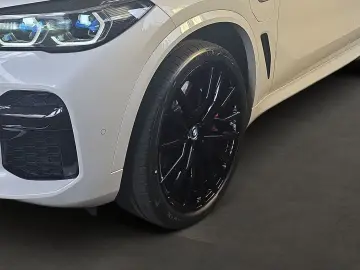 BMW X5 xDrive45e M-Sport AHK Laser HeadUp Panoramada