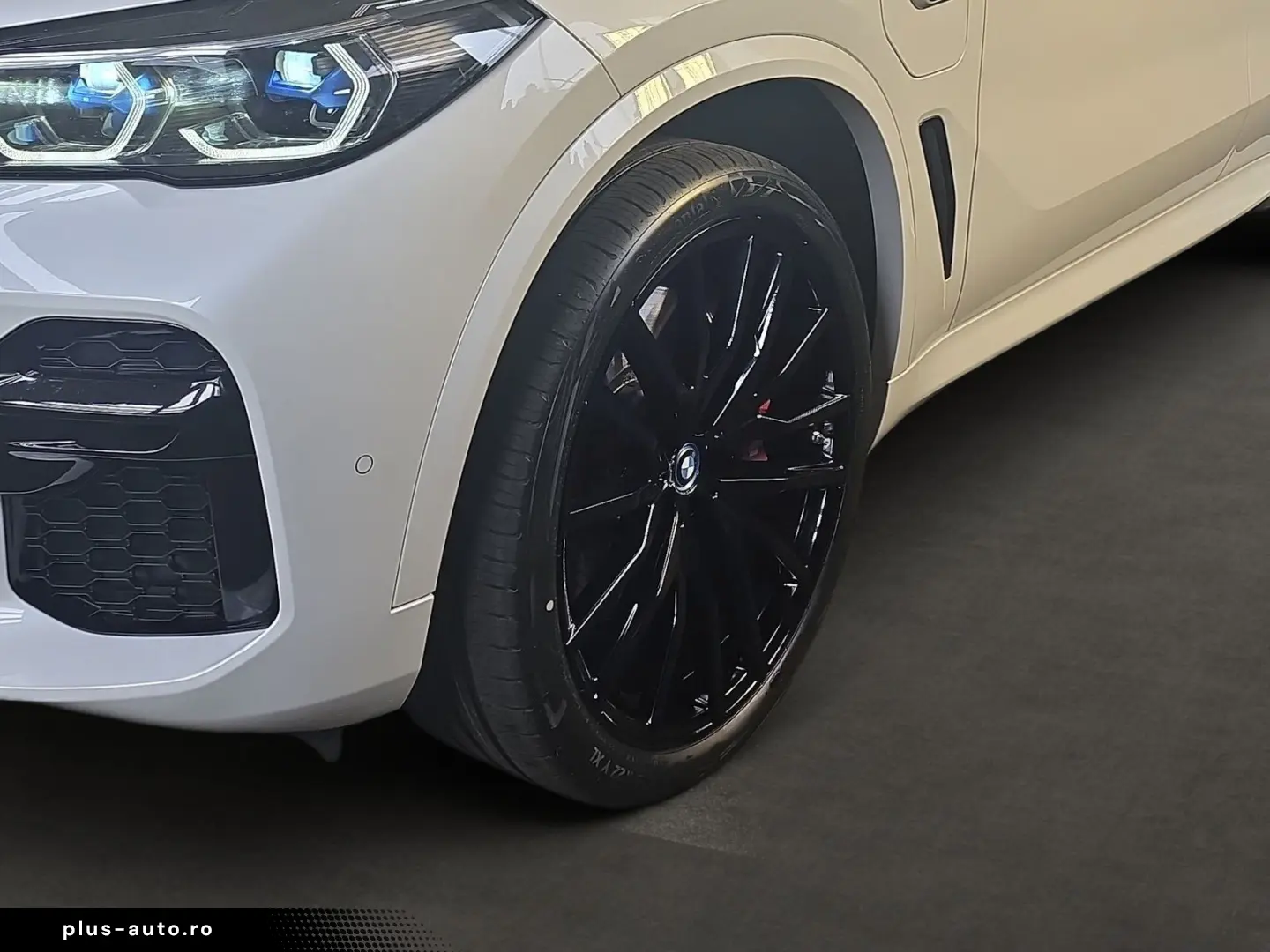 BMW X5 xDrive45e M-Sport AHK Laser HeadUp Panoramada