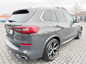 BMW X5 45e MSPORT INDIVIDUAL 360 ACC HUD LASER DAB