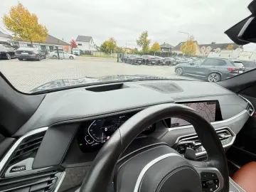 BMW X5 45e MSPORT INDIVIDUAL 360 ACC HUD LASER DAB