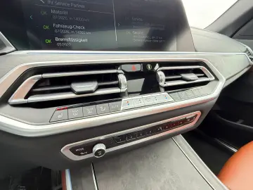 BMW X5 45e MSPORT INDIVIDUAL 360 ACC HUD LASER DAB