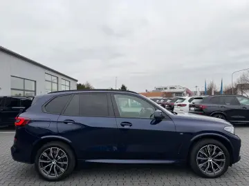 BMW X5 40xd MSPORT INDIVIDUAL 360 ACC HUD LASER B&W