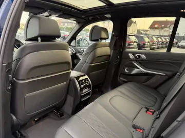 BMW X5 40xd MSPORT INDIVIDUAL 360 ACC HUD LASER B&W