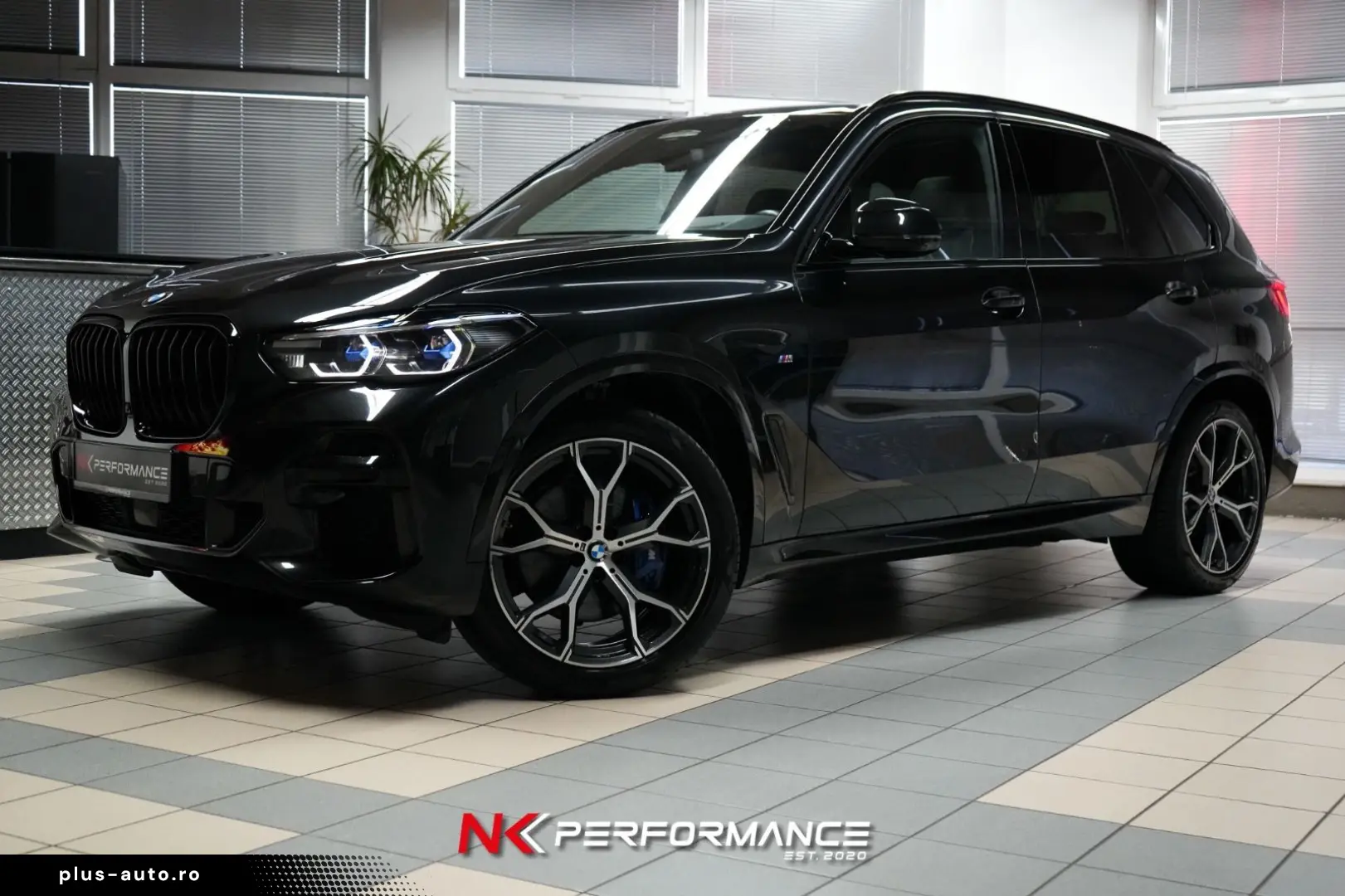 BMW X5 xDrive 30 d M Sport   M-SITZE   SKY LOUNGE