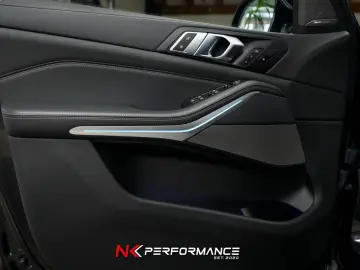 BMW X5 xDrive 30 d M Sport   M-SITZE   SKY LOUNGE