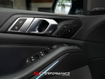 BMW X5 xDrive 30 d M Sport   M-SITZE   SKY LOUNGE