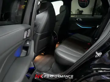 BMW X5 xDrive 30 d M Sport   M-SITZE   SKY LOUNGE