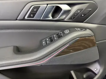 BMW X5xDrive45e M Sport Laser ACC 360 Pano DriveRec.