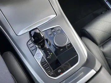 BMW X5 xDrive30d M Sport HUD AHK Leder Pano LED Memo