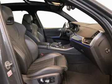 BMW X5 xDrive40dA M Sport 21  AHK Laser Pano H K HuD