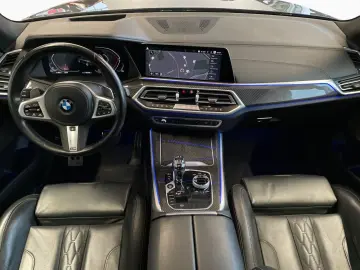 BMW X5 xDrive40dA M Sport 21  AHK Laser Pano H K HuD