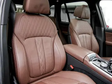 BMW X5 xDrive40d M SPORT HuD H K PANO HuD DA PROF 36