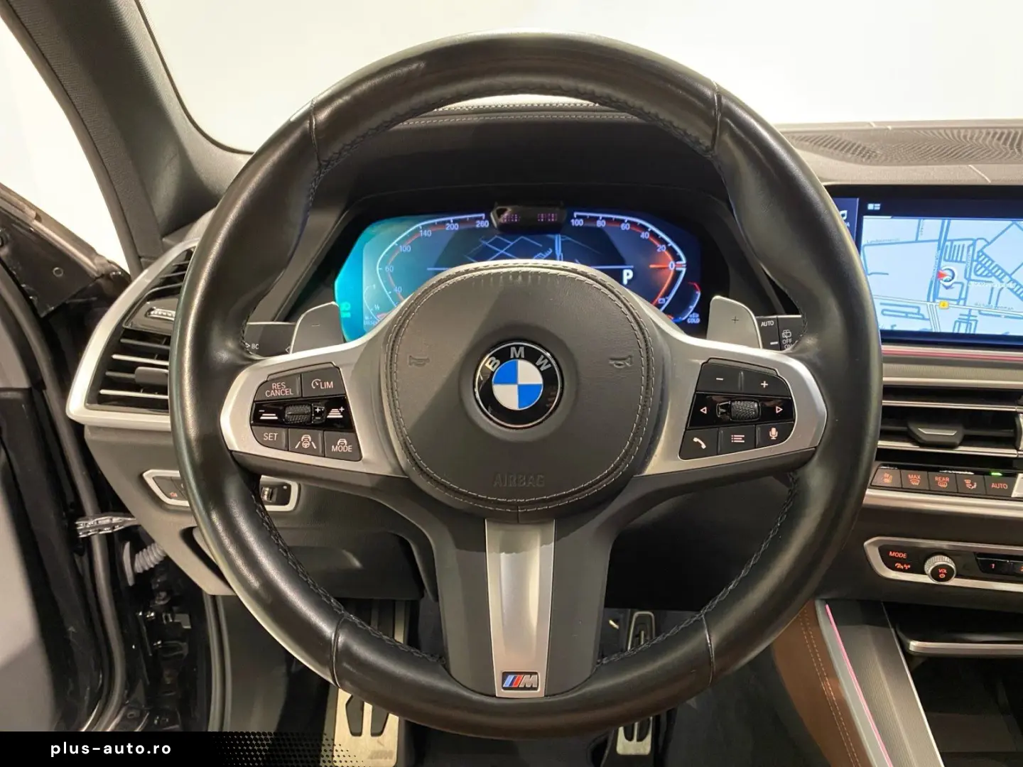 BMW X5 xDrive30d M Sport Standheizung Massage AHK