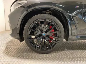 BMW X5 xDrive30d M Sport Standheizung Massage AHK