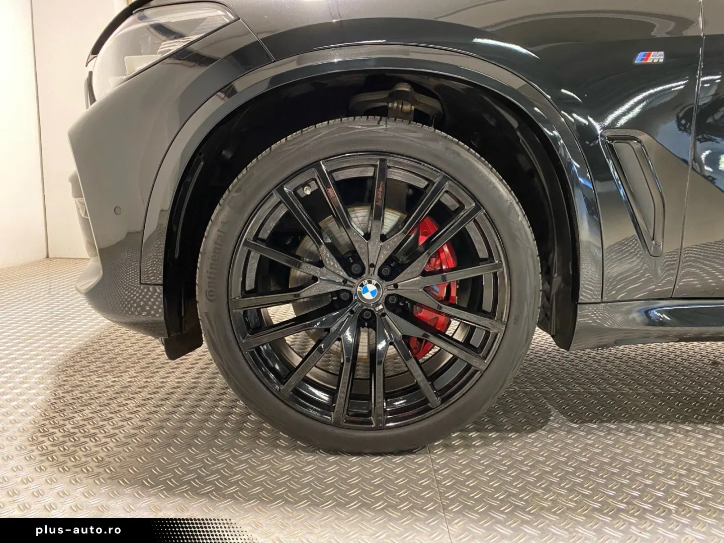 BMW X5 xDrive30d M Sport Standheizung Massage AHK