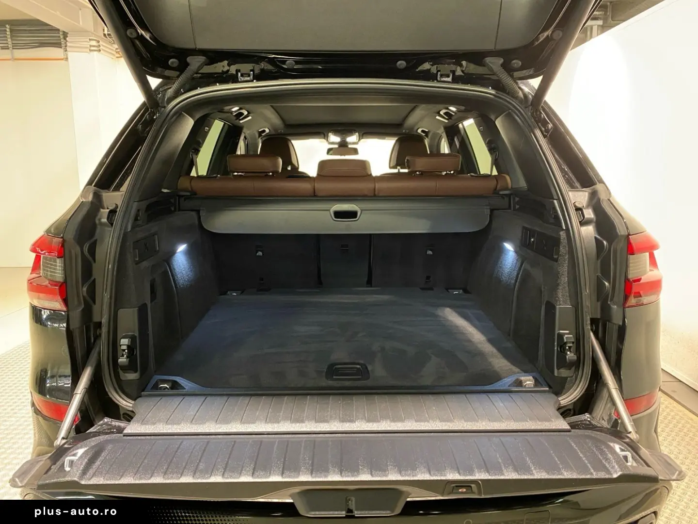 BMW X5 xDrive30d M Sport Standheizung Massage AHK