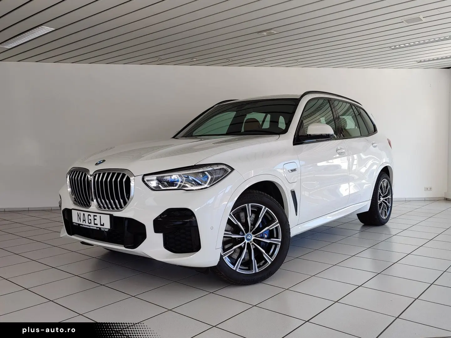 BMW X5 xDrive 45 e M Sport HiFi HUD Pano Leder AHK L