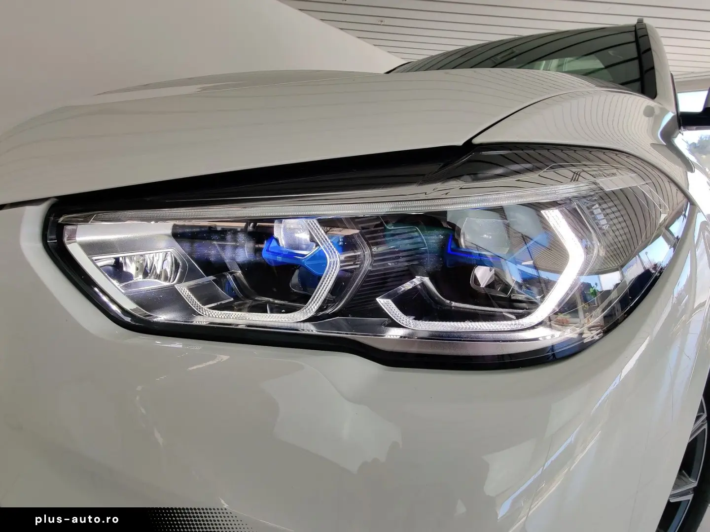 BMW X5 xDrive 45 e M Sport HiFi HUD Pano Leder AHK L