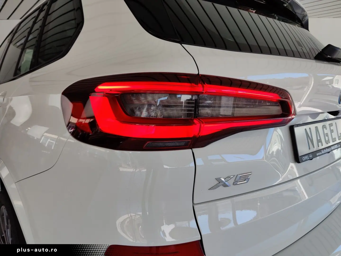 BMW X5 xDrive 45 e M Sport HiFi HUD Pano Leder AHK L