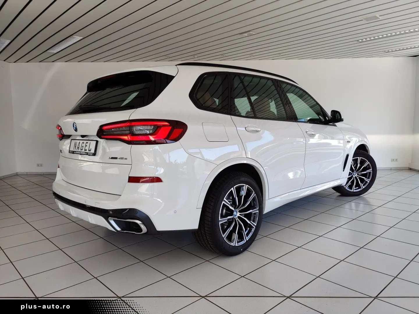 BMW X5 xDrive 45 e M Sport HiFi HUD Pano Leder AHK L