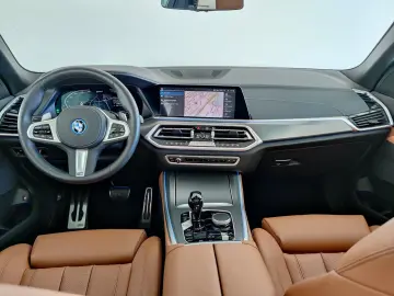 BMW X5 xDrive 45 e M Sport HiFi HUD Pano Leder AHK L