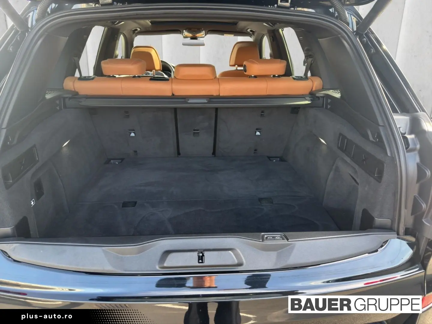 BMW X5 xDrive45e M Sport Pano LED Head-Up Memory H K