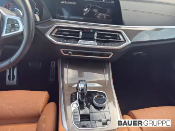 BMW X5 xDrive45e M Sport Pano LED Head-Up Memory H K