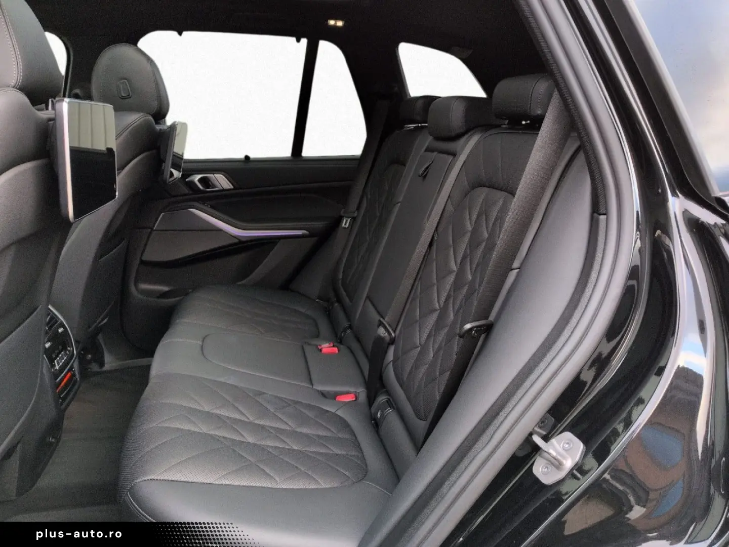 BMW X5 xD40d M SPORT FondEnt ACC AHK TV Pano H K 22