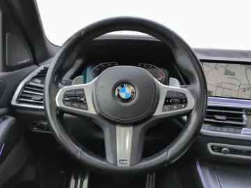 BMW X5 xD40d M SPORT FondEnt ACC AHK TV Pano H K 22