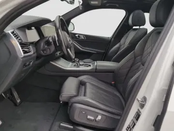 BMW X5 xDrive40d Sportpaket M Sportbr. Head-Up HiFi