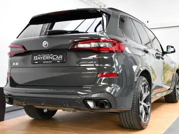 BMW X5 xDrive40d M Sport 21Zoll AHK Sitzlüft ACC 360