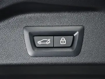 BMW X5 xDrive40d M Sport 21Zoll AHK Sitzlüft ACC 360