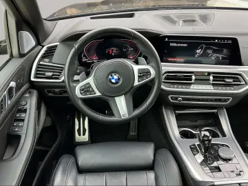 BMW X5 xDrive40d M Sport Standheizung Head-Up Laser