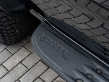 FORD Ranger Raptor e-4WD