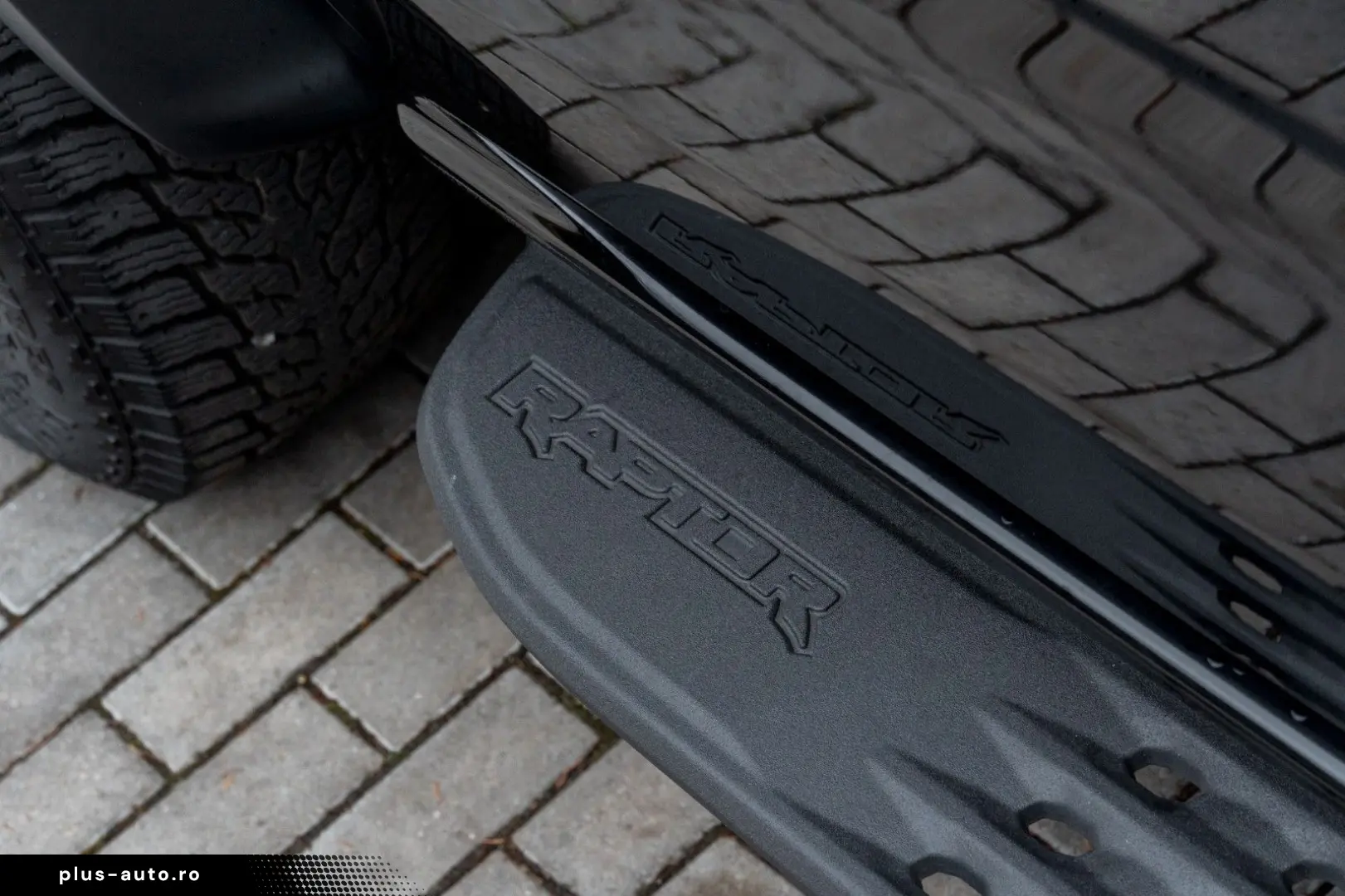 FORD Ranger Raptor e-4WD